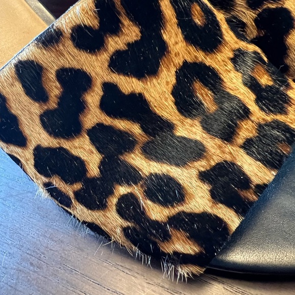 Franco Sarto women’s McKenna-style calf hair cheetah wedge sandal. 8.5. 3” heel. - Picture 4 of 9